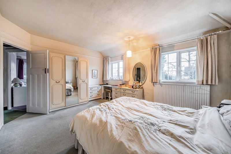 Bedroom- click for photo gallery